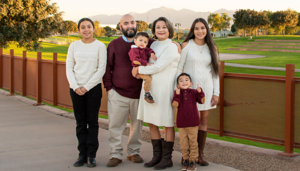 family of five goodyear, az photoshoot