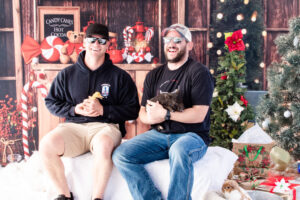 A Christmas Barnyard Bash: Capturing Adorable Moments at the Waddell Farmers Market