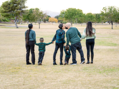 A Salazar Family Christmas Photoshoot