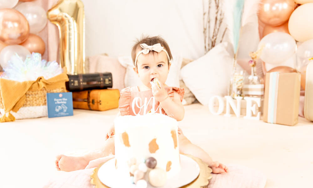 How to Prep for Your Baby’s Cake Smash (Without a Meltdown)