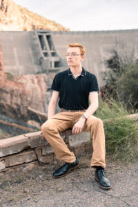 senior-boy-RooseveltDam-az-kimvanosphotography-02272 senior-boy-RooseveltDam-az-kimvanosphotography-02272