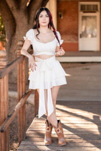 Senior-Girl-SahuaroRanchPark-Glendale-az-portrait (6 of 33)