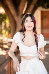 Senior-Girl-SahuaroRanchPark-Glendale-az-portrait (8 of 33)